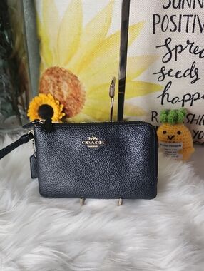 Coach Double Zip Wristlet Pebbked Leather